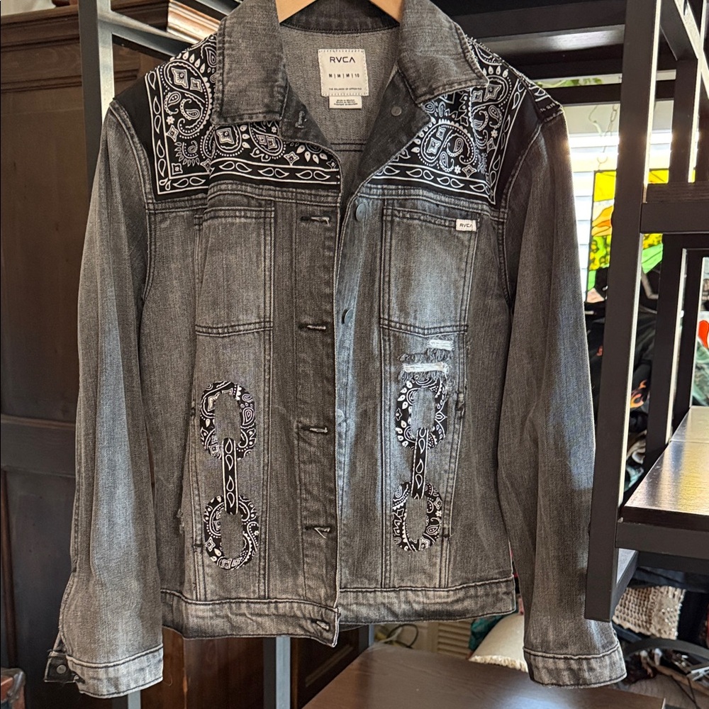 RVCA Women's Charcoal Denim Jacket with Black and white sewn on scarf Accents